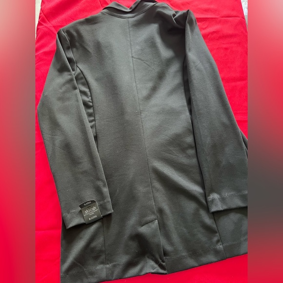 New w/o tags. Elegant Black Blazer. - Picture 3 of 5